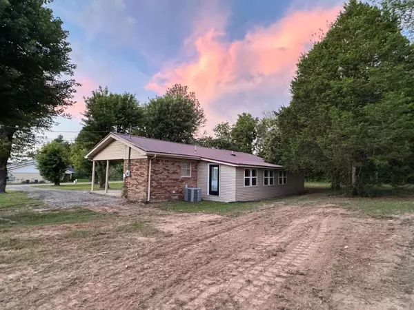 Cookeville, TN 38506,389 4th Ave #N