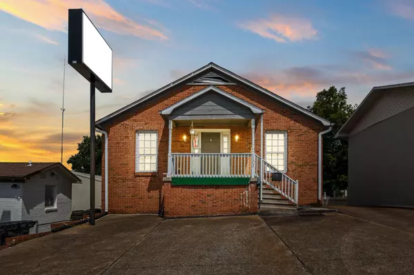 1503 Carmack Blvd, Columbia, TN 38401