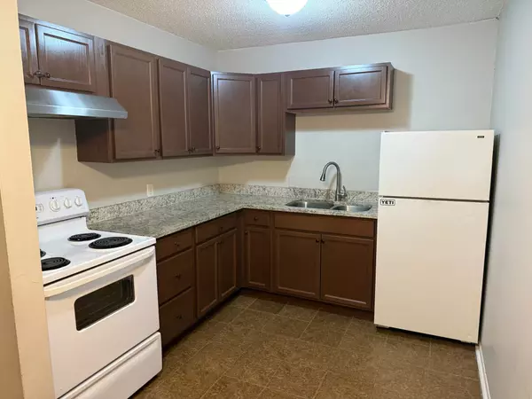 Nashville, TN 37211,441 Harding Pl #B14