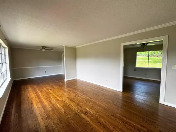 Chattanooga, TN 37416,4505 Locksley Lane