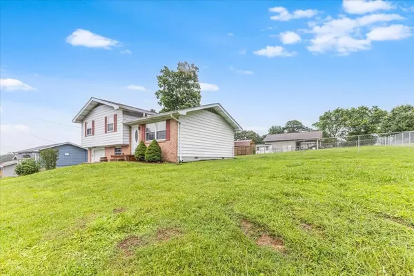 Rossville, GA 30741,123 Laurelwood Circle