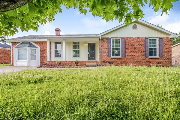 204 Lake Farm Rd, Smyrna, TN 37167