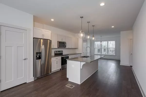 Nashville, TN 37207,229 Cleveland St