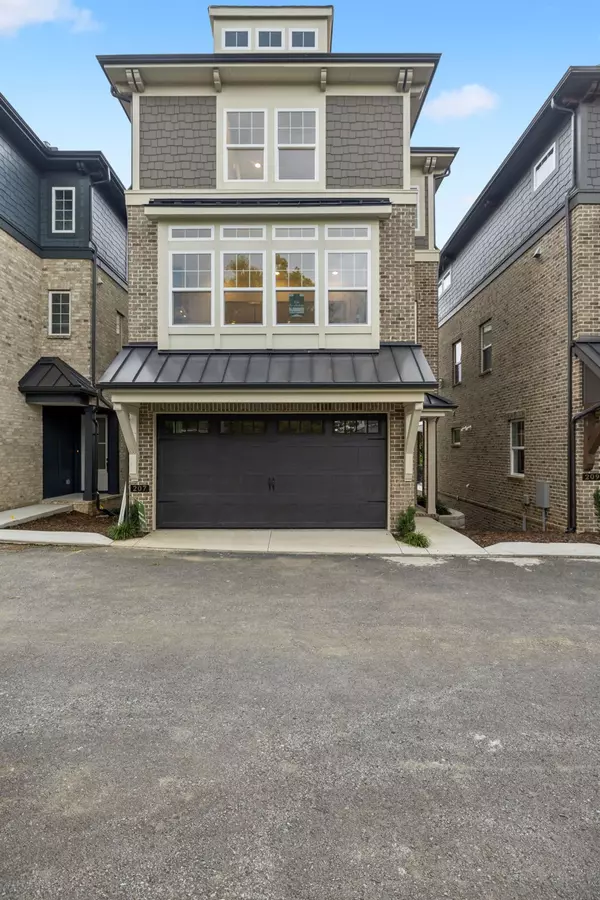 Nashville, TN 37206,207 Daydreamer Lane
