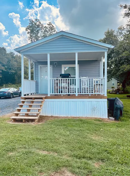 1896 Dibrell Lucky Rd, Mcminnville, TN 37110