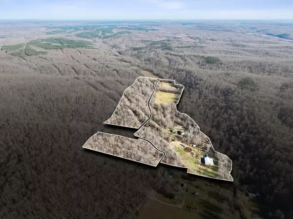 Linden, TN 37096,1208 Little Spring Creek Rd