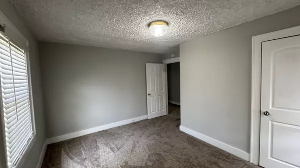 Clarksville, TN 37040,763 Cumberland Ter