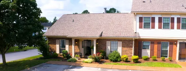 Brentwood, TN 37027,921 Brentwood Pt