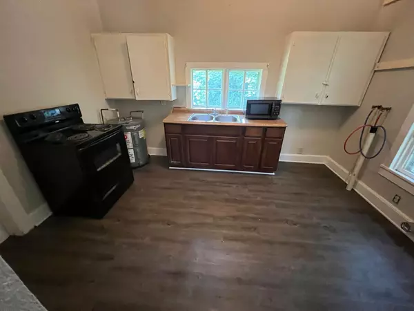 Murfreesboro, TN 37130,913 N Maple St #B