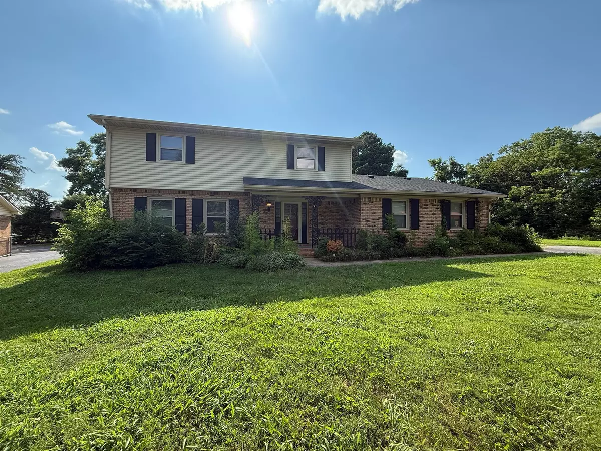 Hopkinsville, KY 42240,111 Woodmont Dr