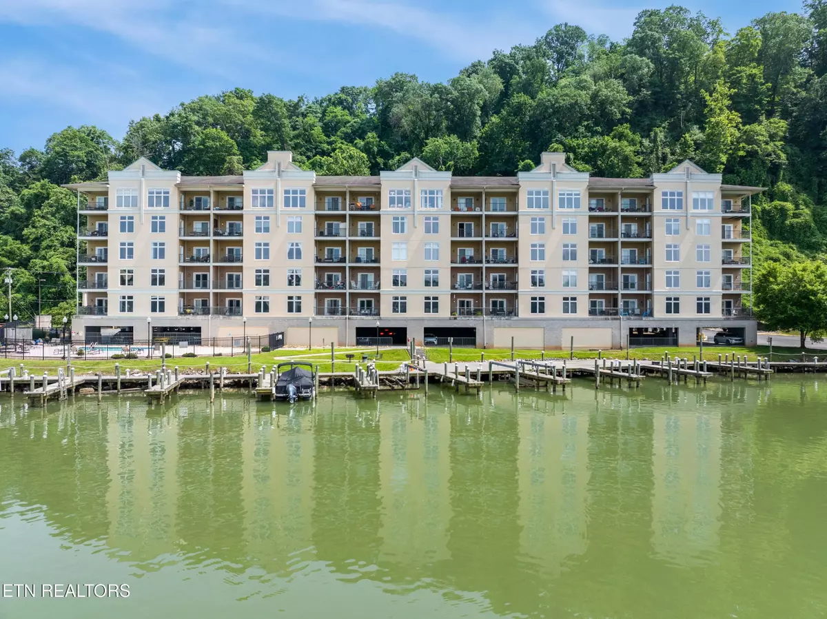 Knoxville, TN 37920,3001 River Towne Way #106