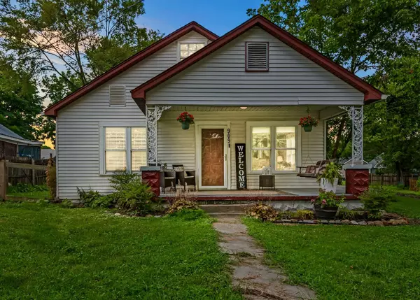 Dickson, TN 37055,909 W 1st St