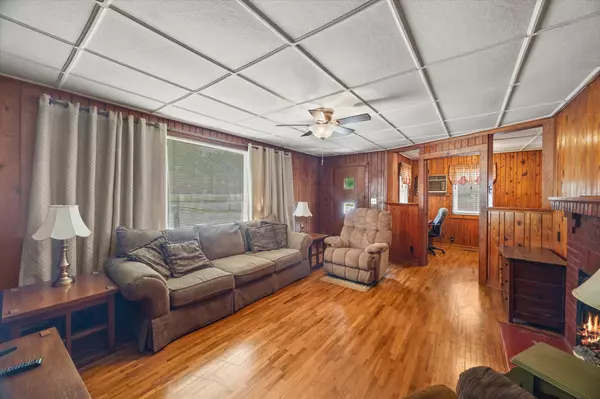 Livingston, TN 38570,710 Oakland Park Dr