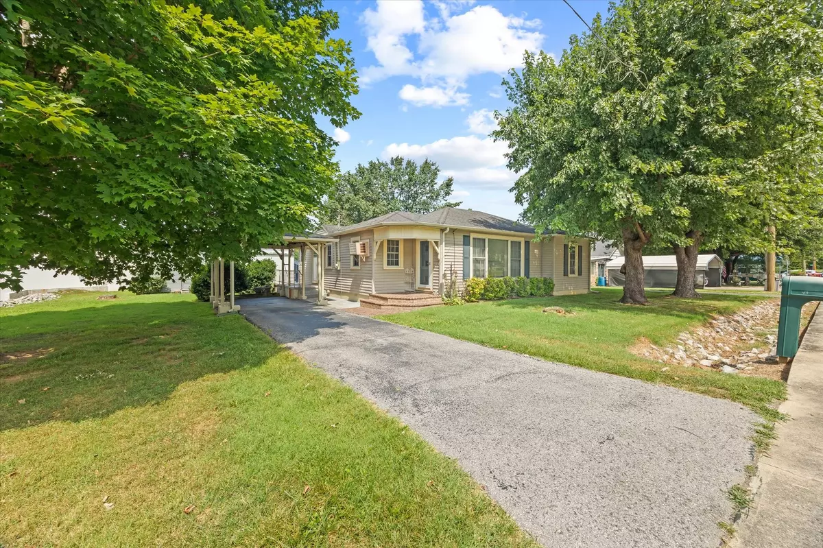 Livingston, TN 38570,710 Oakland Park Dr