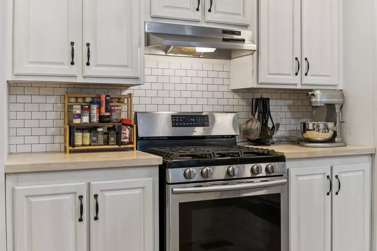 Chapmansboro, TN 37035,3063 Sweethome Rd