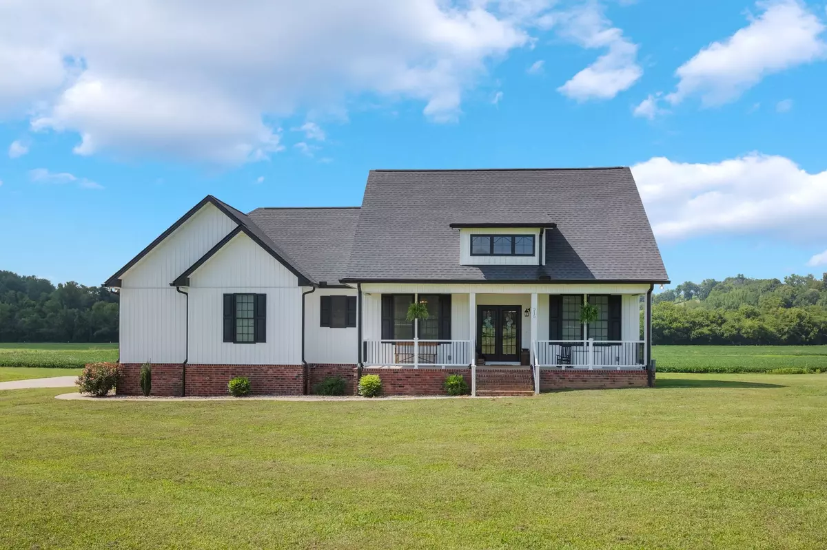 Pulaski, TN 38478,215 Al Roman Rd