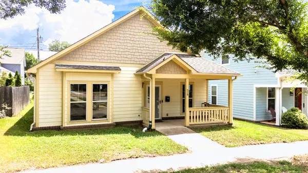 Jackson, TN 38301,218 Wells St