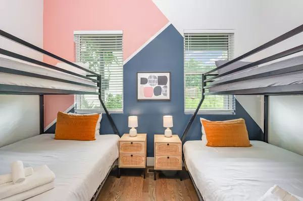 Nashville, TN 37207,115A Elmhurst Ave