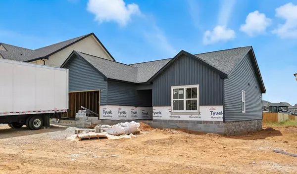 555 Ayden Ln, Clarksville, TN 37042