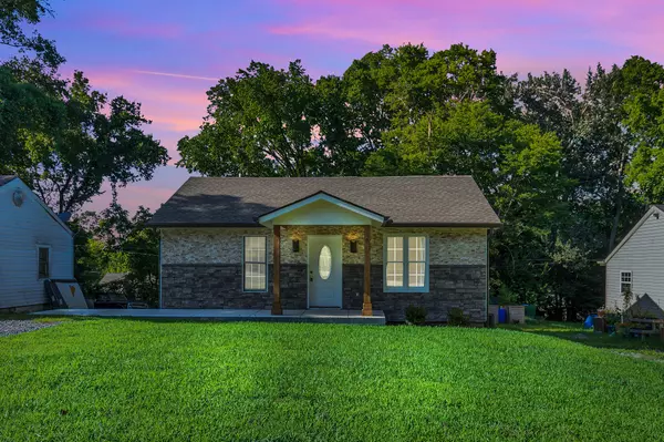 1263 Daniel St, Clarksville, TN 37040