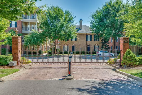 Brentwood, TN 37027,307 Seven Springs Way #102