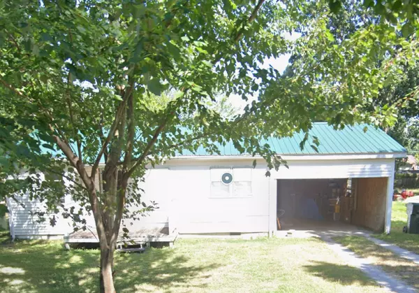 330 Cherry St #N, Puryear, TN 38251