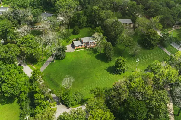 Nashville, TN 37220,5401 Forest Acres Dr