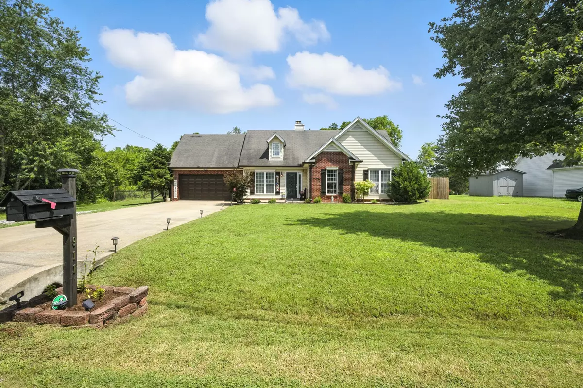 Murfreesboro, TN 37130,911 Bluewing St