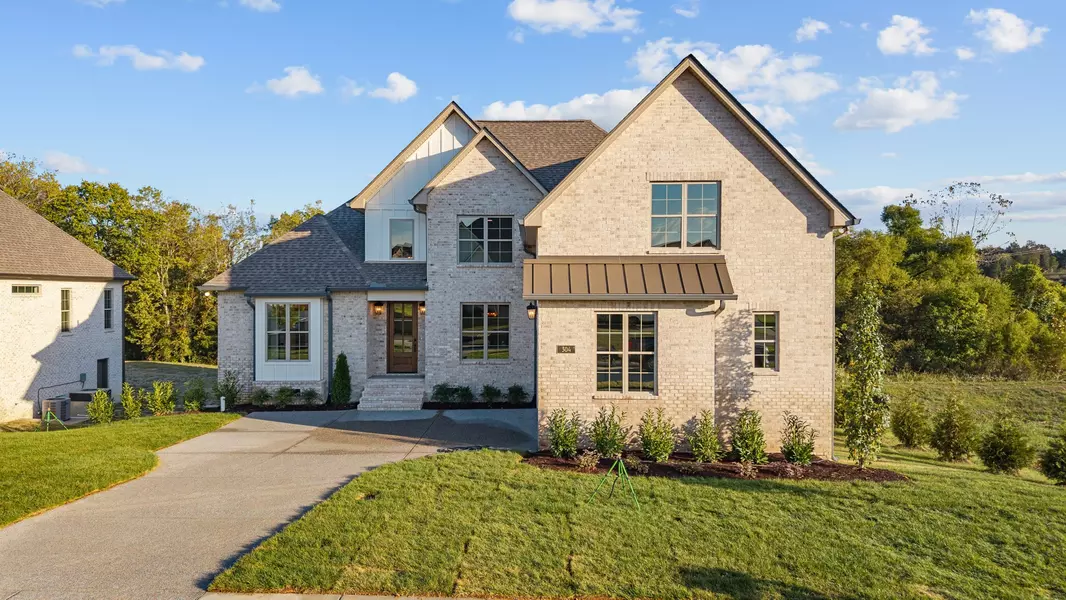 304 Oaks Xing, Lebanon, TN 37087