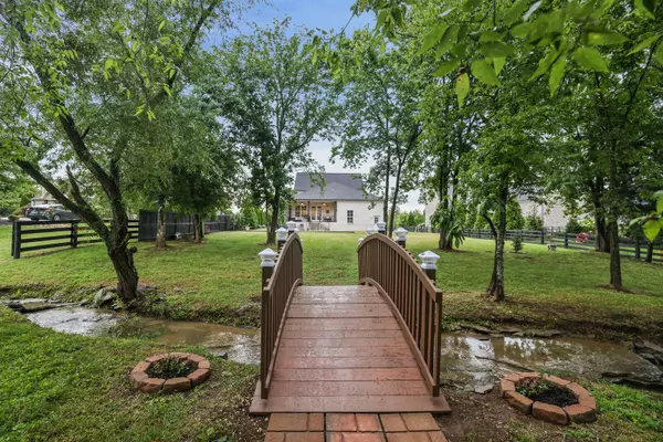 Hendersonville, TN 37075,1736 Saundersville Rd
