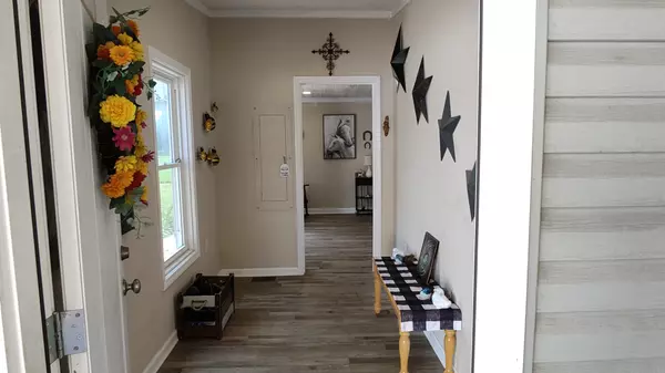 Tullahoma, TN 37388,112 Hummingbird Dr