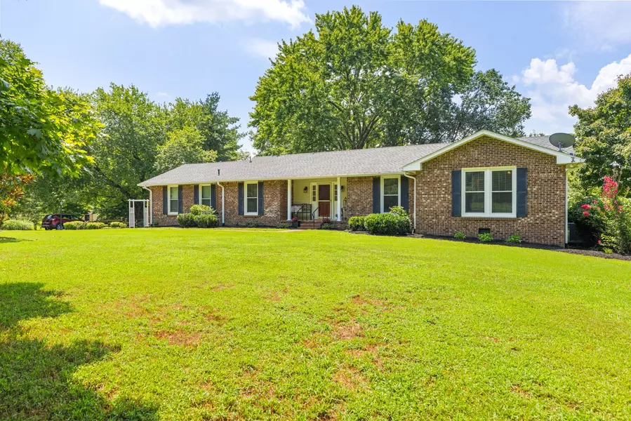 7367 Crow Cut Rd, Fairview, TN 37062