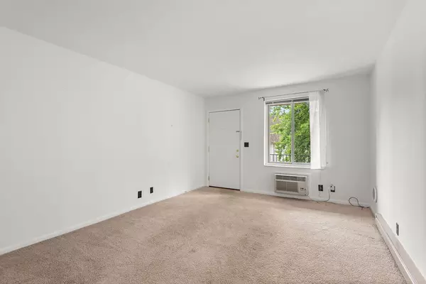 Nashville, TN 37215,3600 Hillsboro Pike #H11