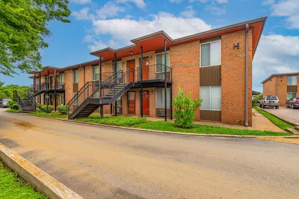 Nashville, TN 37215,3600 Hillsboro Pike #H11