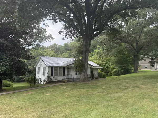 Ashland City, TN 37015,111 Valley View St