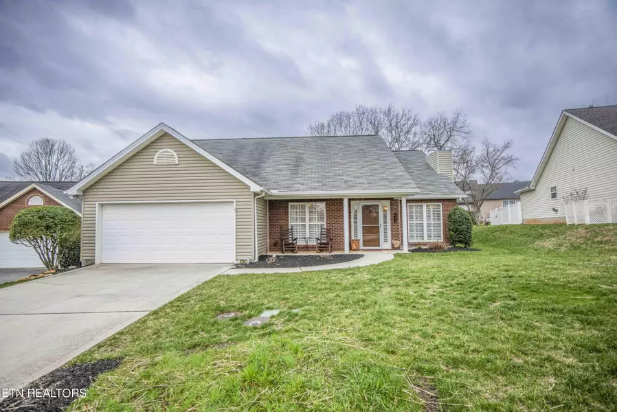 291 Eaton Village Trace, Lenoir City, TN 37771