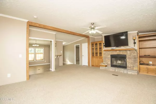 Lenoir City, TN 37772,18115 Martel Rd