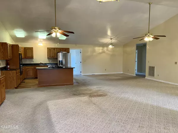 Lenoir City, TN 37772,1808 Allen Shore Drive