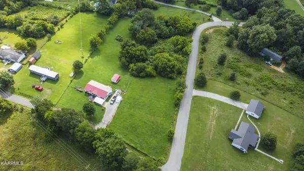 Loudon, TN 37774,1 Corner of Duke & Cedar Grove R