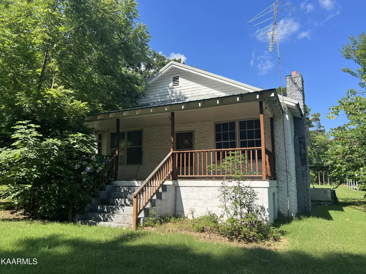Lenoir City, TN 37772,3390 Shaw Ferry Rd