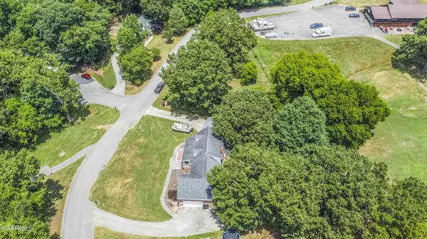 Loudon, TN 37774,625 Club Drive