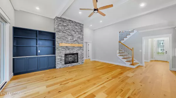 Knoxville, TN 37919,8109 Carolina Cherry Lane