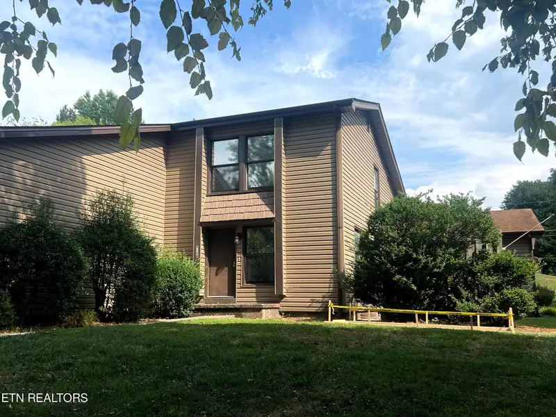 500 Pilgrim Court #B, Johnson City, TN 37601