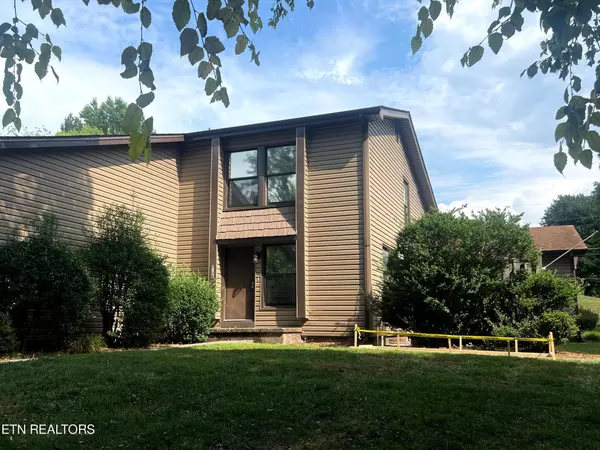 Johnson City, TN 37601,500 Pilgrim Court #B