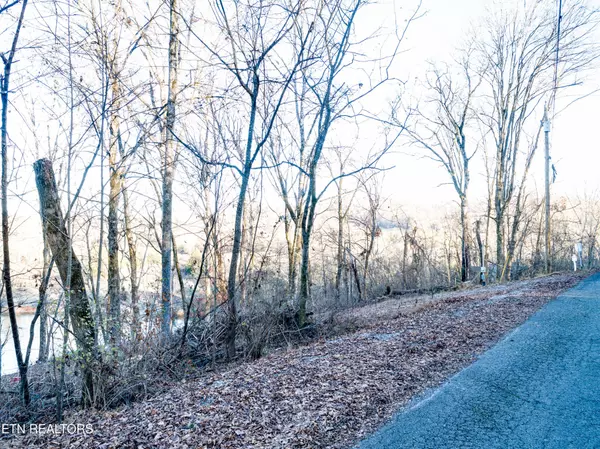 Lenoir City, TN 37771,1538 Hope Creek Rd