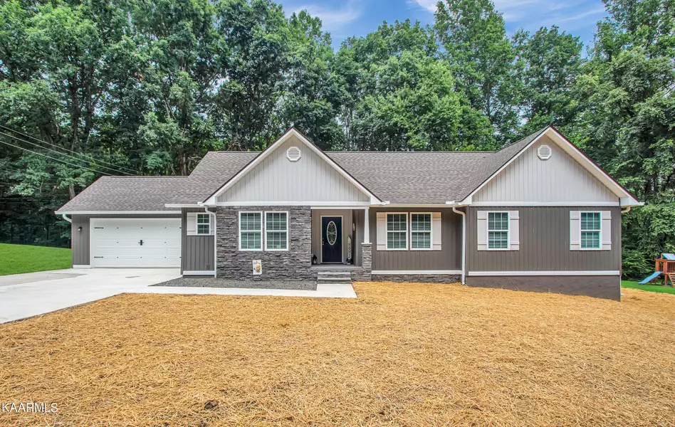 149 McNew Drive, Harriman, TN 37748