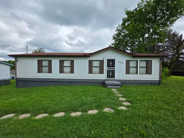 205 Greenbranch Ct, Nashville, TN 37207
