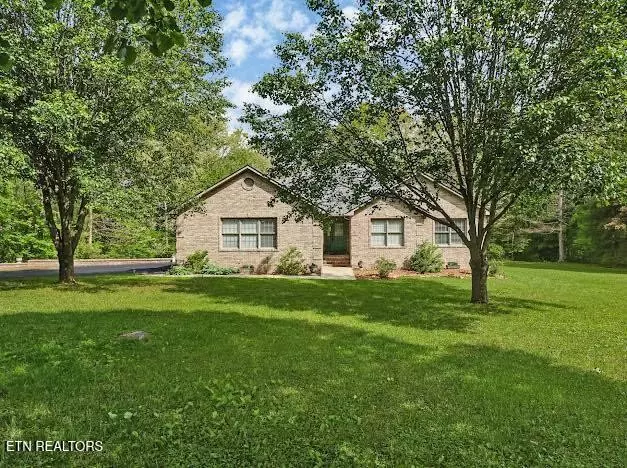 55 Rocky Lane, Crossville, TN 38571