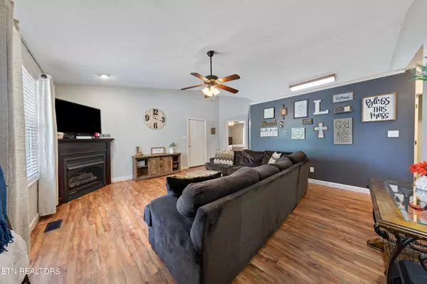 Corryton, TN 37721,7413 Cotton Patch Rd