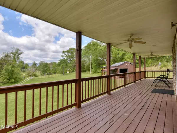 Clinton, TN 37716,212 Barlow Rd